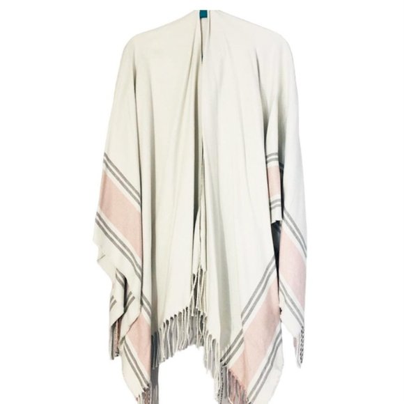 Siizu Jackets & Blazers - NWT Light Viscose Poncho